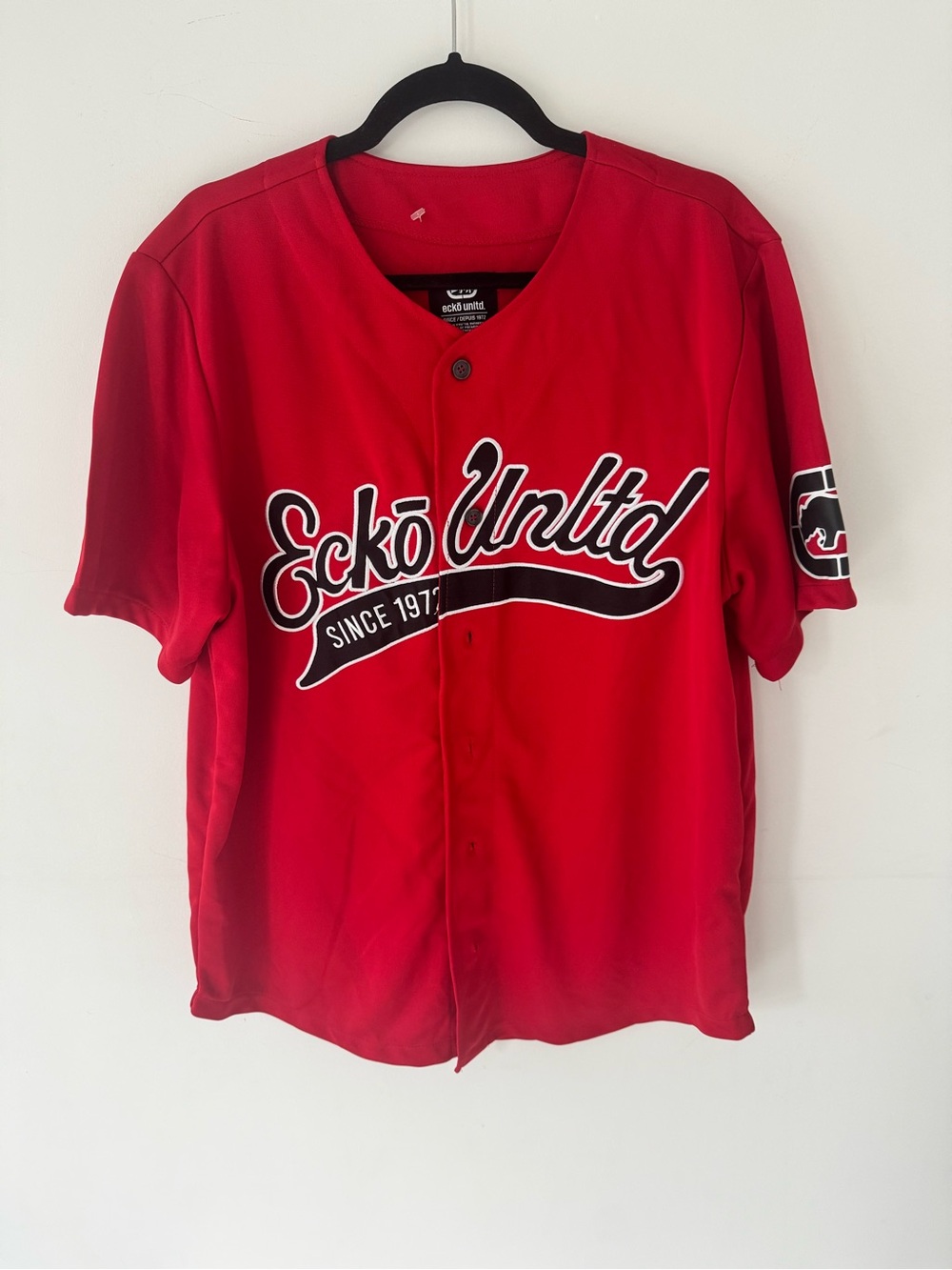 Ecko Unlimited Vintage Red Baseball-Style Button Front Jersey